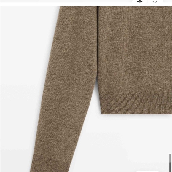 NWT MASSIMO DUTTI 100%WOOL CARDIGAN SIZE XS
🚨 FINAL PRICE NO OFFER ACCEPT - Picture 6 of 16